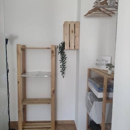 A Casa Justa Holiday House City Center Apartment เนเปิลส์ ภายนอก รูปภาพ